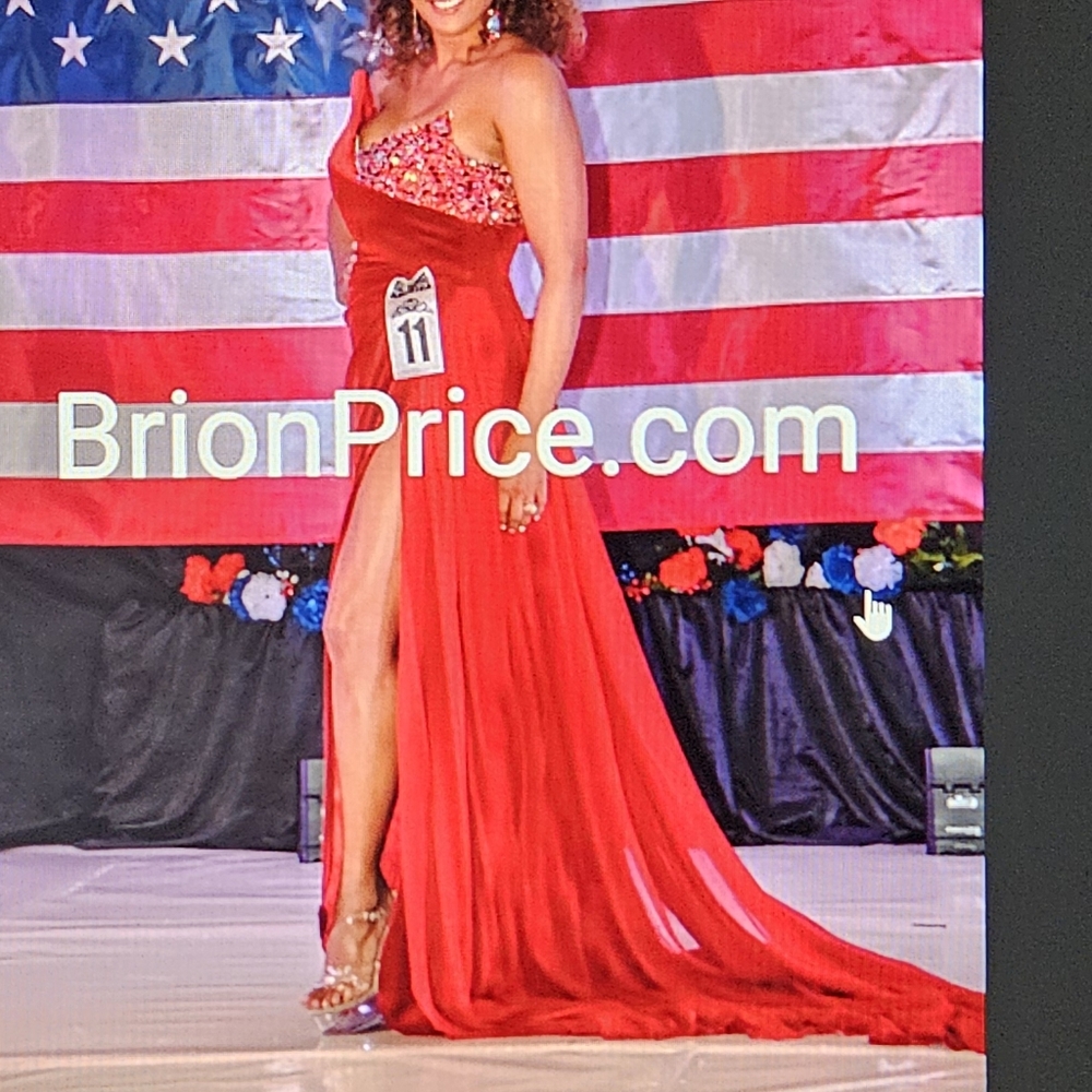 Jovani Couture velvet burgundy with swarovski crystals sz 8